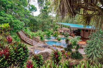 chachagua rainforest hotel and hot springs