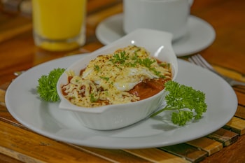 chachagua rainforest hotel and hot springs