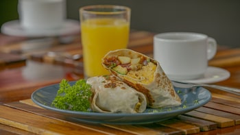 chachagua rainforest hotel and hot springs