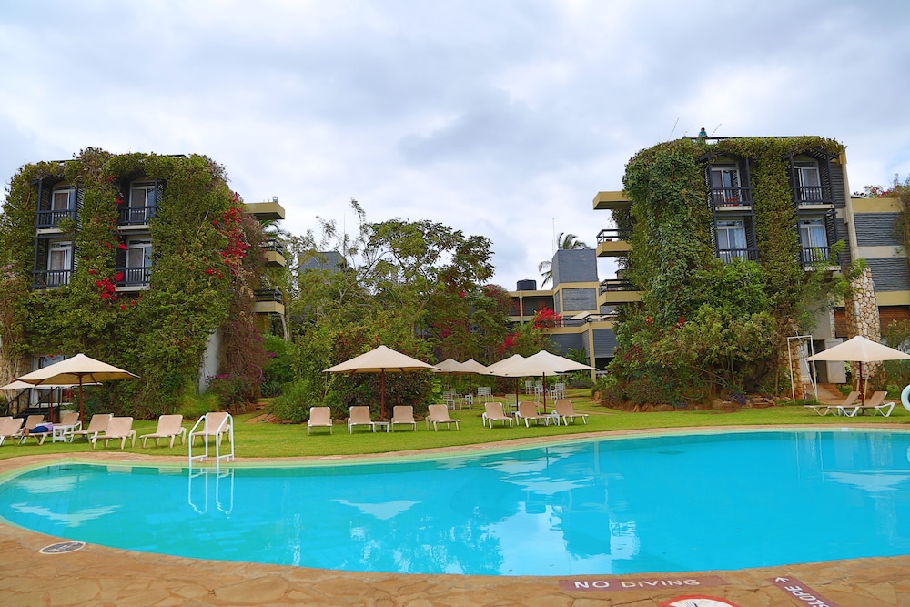 taita hills safari resort and spa