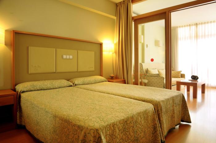 evenia olympic suites