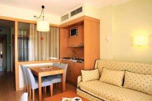 evenia olympic suites