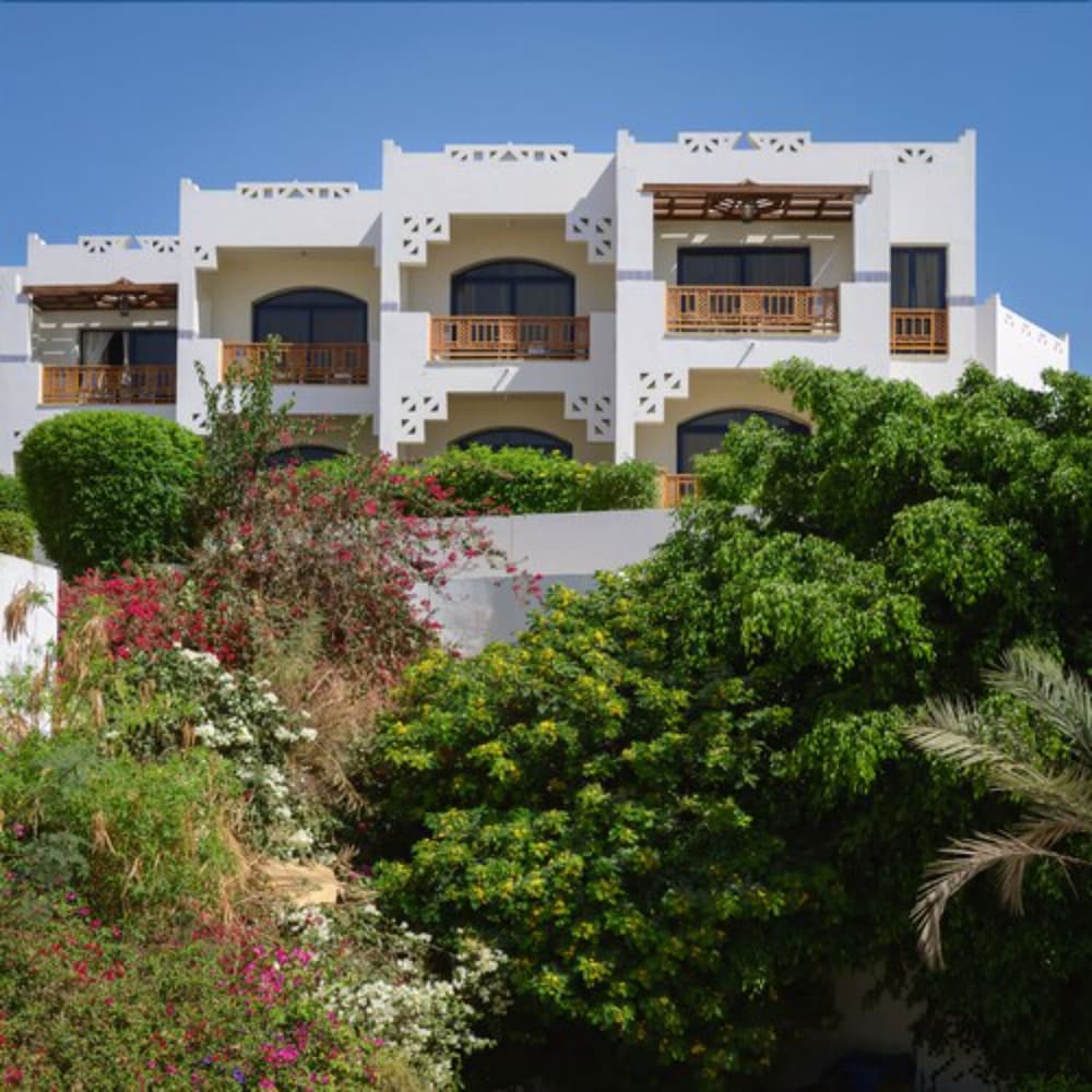 Amphoras Beach,,5 star