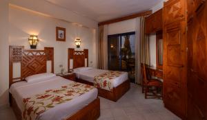 Amphoras Beach,,5 star