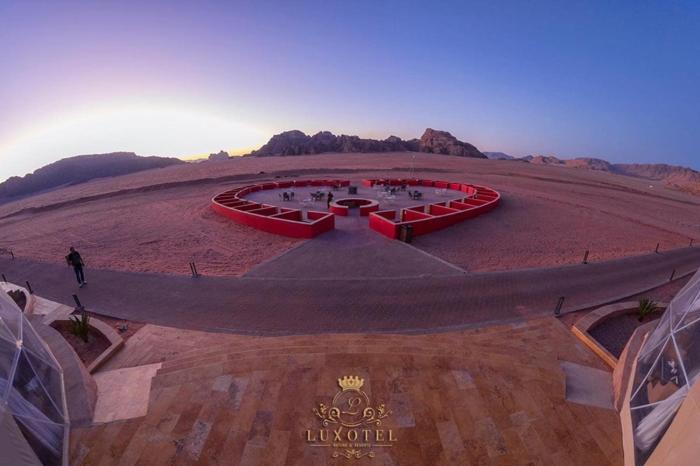 wadi rum ufo luxotel campsite