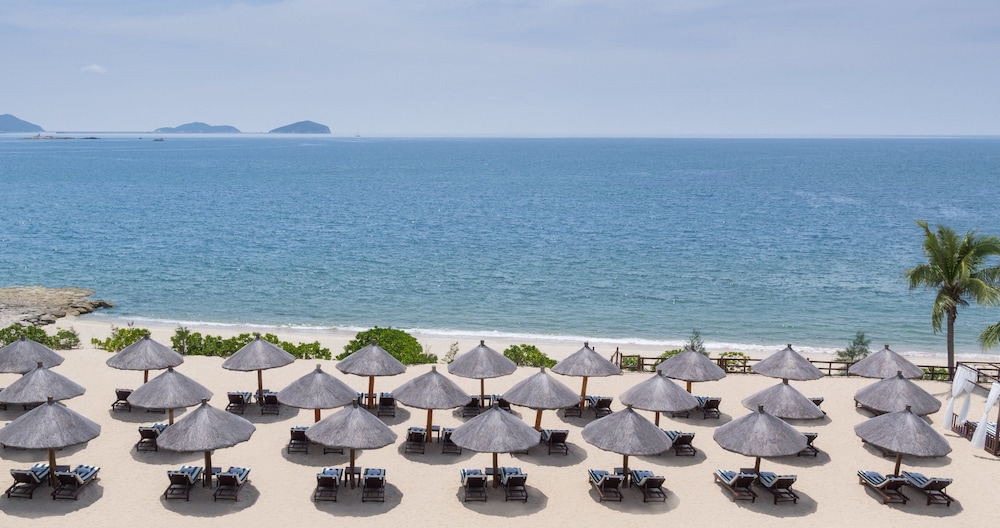 the st regis sanya yalong bay resort
