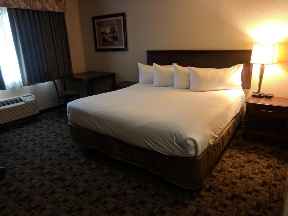 red lion inn and suites vancouver