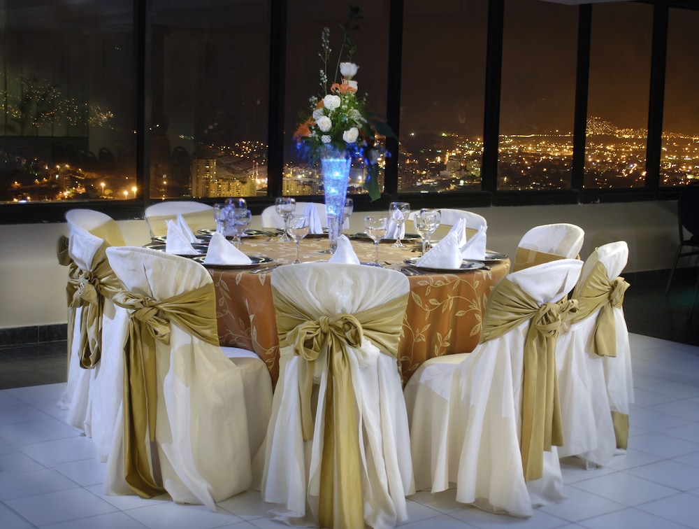 torre de cali plaza hotel