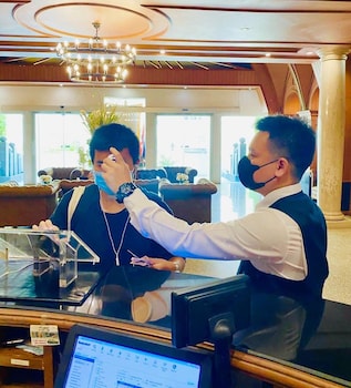 the victory executive residences