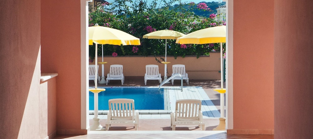 residence sos alinos