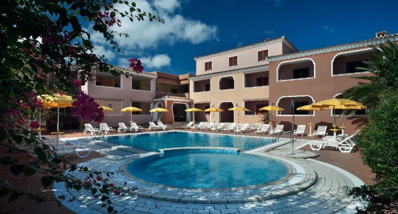 Residence Sos Alinos,Cala Liberotto>>Arzachena,3 star