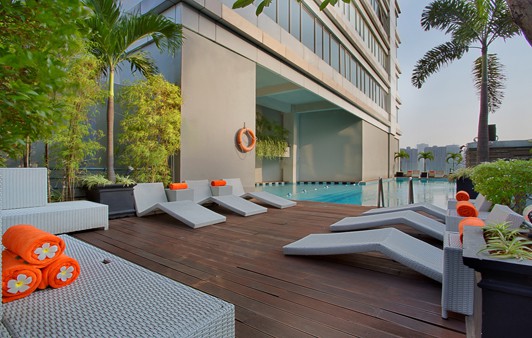 harris suites fx sudirman