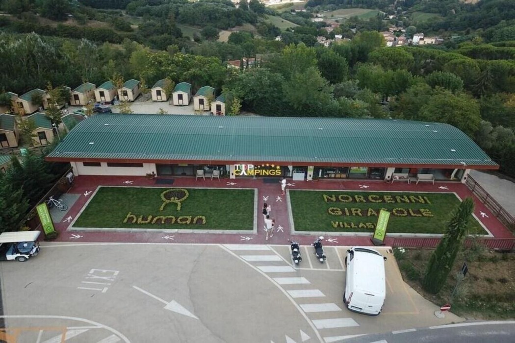 hu norcenni girasole village