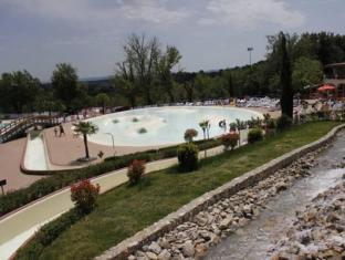 hu norcenni girasole village