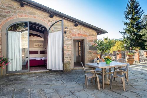 hu norcenni girasole village