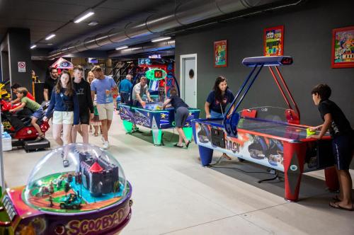 hu norcenni girasole village