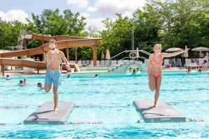 hu norcenni girasole village