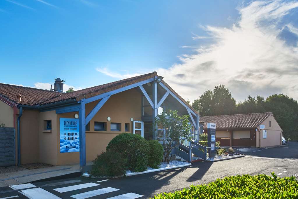 kyriad niort la creche