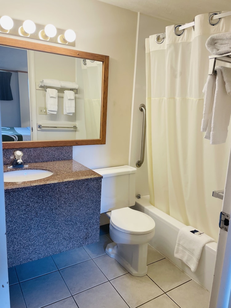 americas best value inn sandpoint