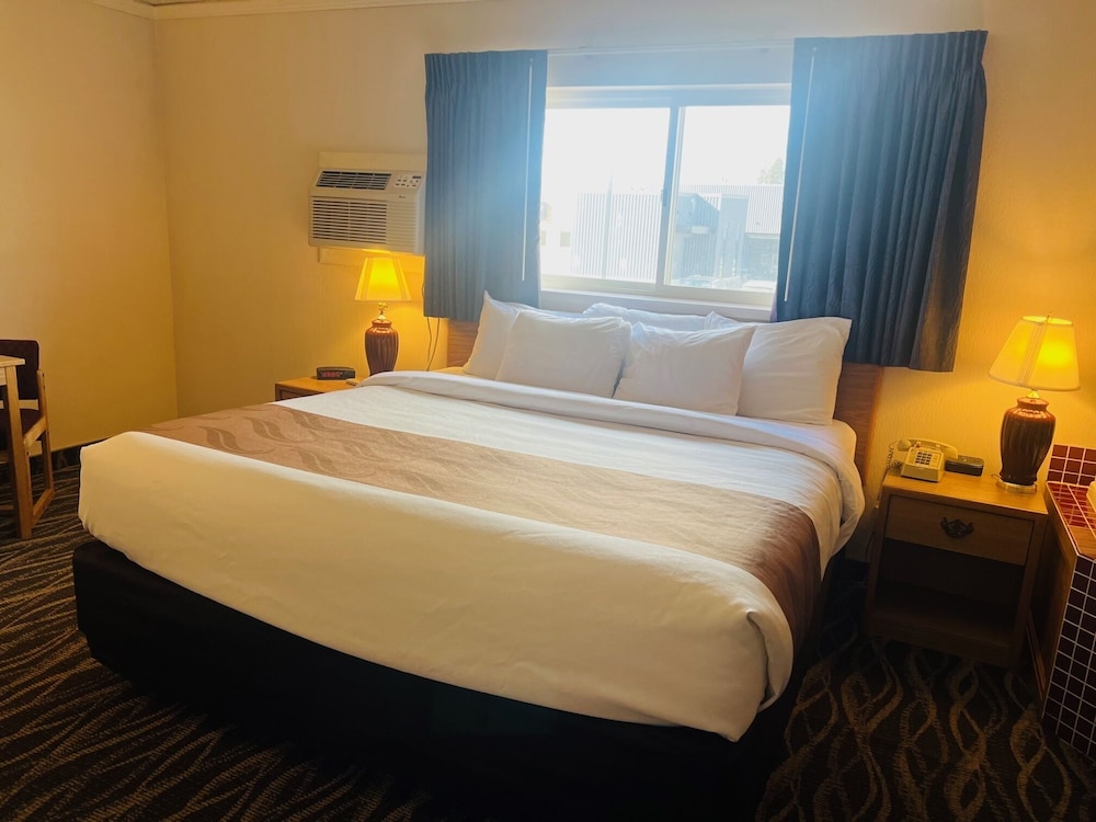americas best value inn sandpoint