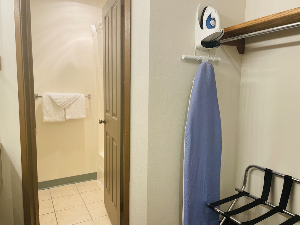 americas best value inn sandpoint