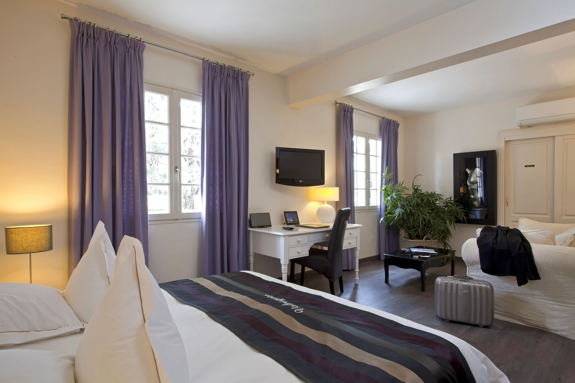 le vallon de valrugues hotel spa and villas