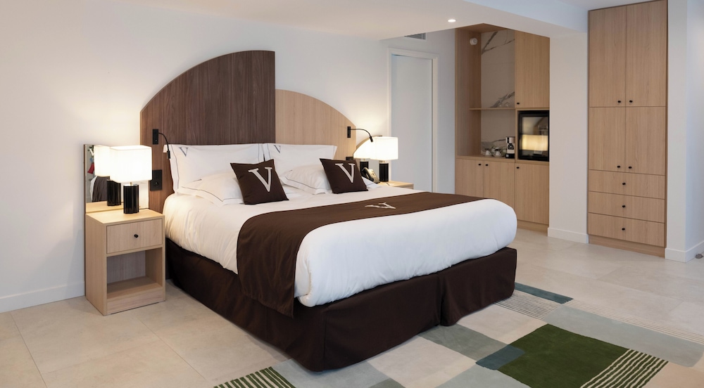 le vallon de valrugues hotel spa and villas
