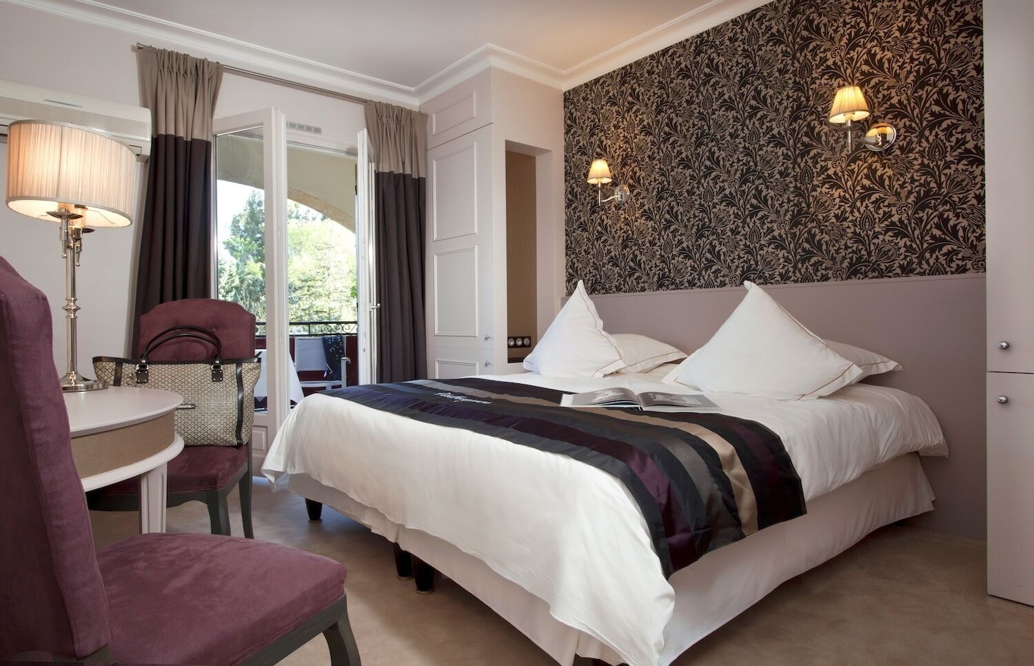 le vallon de valrugues hotel spa and villas