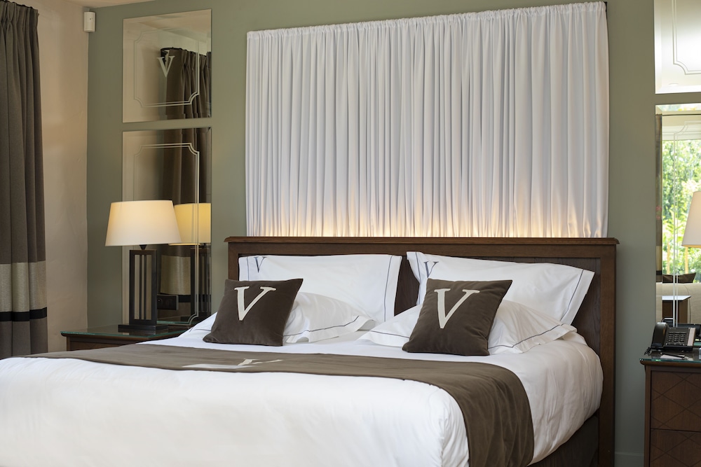 le vallon de valrugues hotel spa and villas