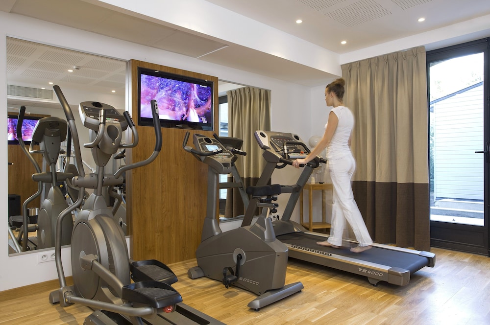le vallon de valrugues hotel spa and villas