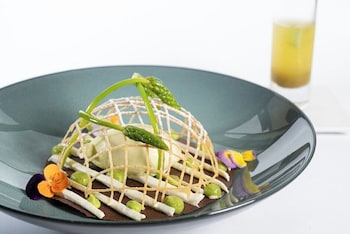 le vallon de valrugues hotel spa and villas