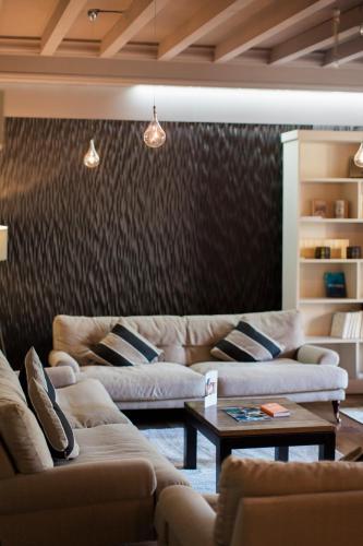 le vallon de valrugues hotel spa and villas