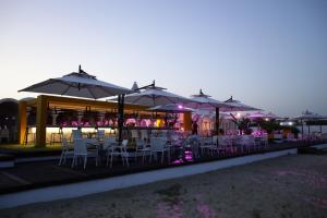 the mirage resort and spa