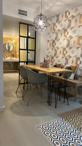 apartamentos poniente playa