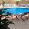 apartamentos poniente playa