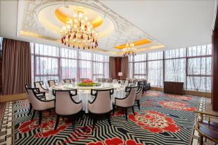 embassador international hotel