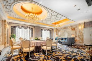 embassador international hotel
