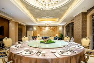 embassador international hotel