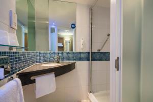 holiday inn express leicester city an ihg hotel