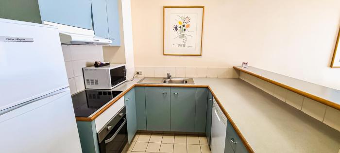 central dockside apartment hotel