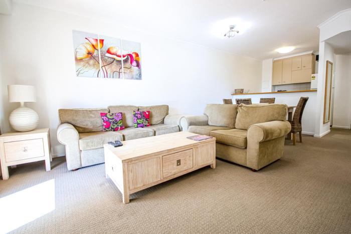 central dockside apartment hotel