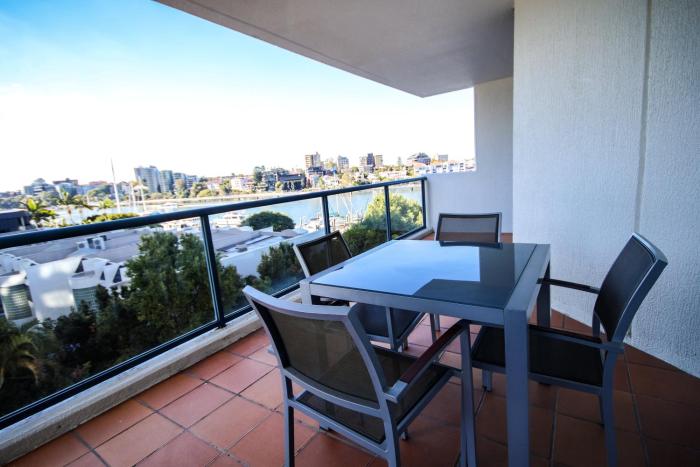 central dockside apartment hotel