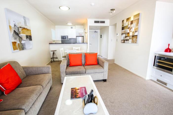 central dockside apartment hotel