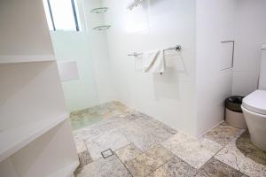 central dockside apartment hotel