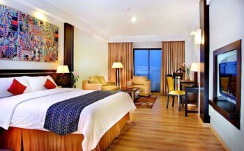 aston pontianak hotel and convention center