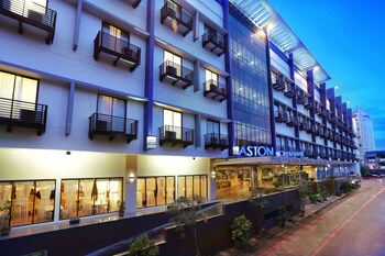Aston Pontianak Hotel & Convention Center,West Kalimantan>>Pontianak,4 star