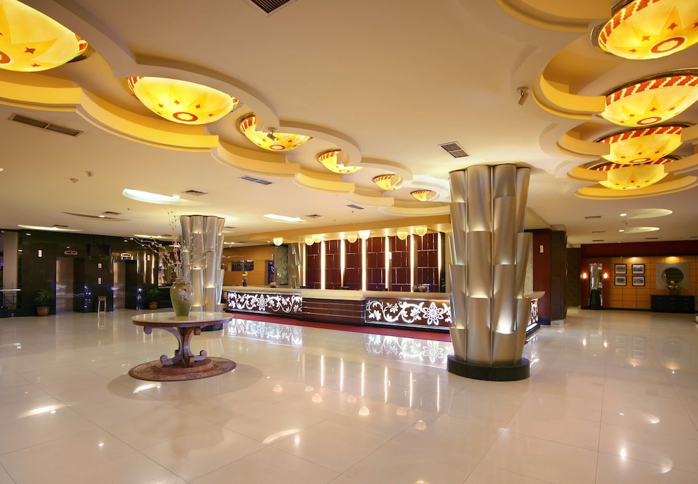 aston pontianak hotel and convention center