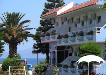 asterias bay theologos