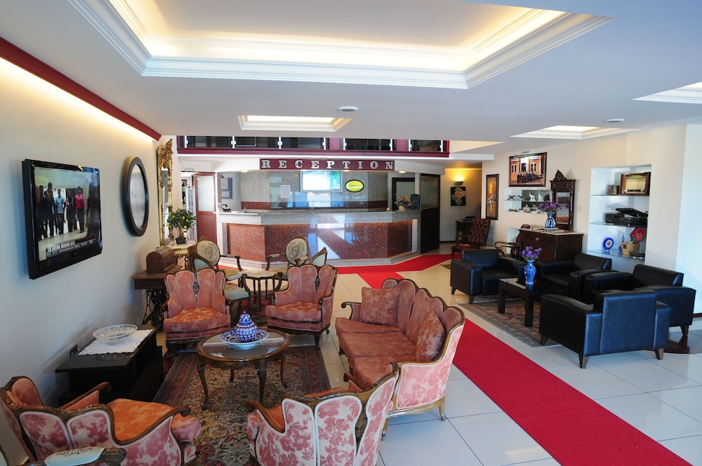 grand ata park hotel