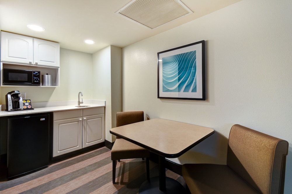 holiday inn allentown bethlehem an ihg hotel